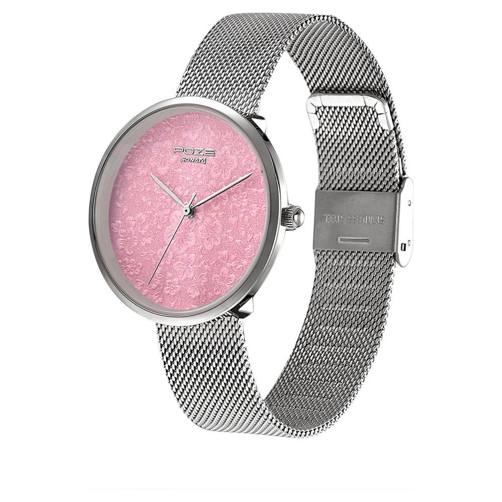 Kidsun Seven Light Radium Strap Doll Applique Detailed Analog Watch Pink  for Girls (4-15Years) Online in India, Buy at FirstCry.com - 13629835