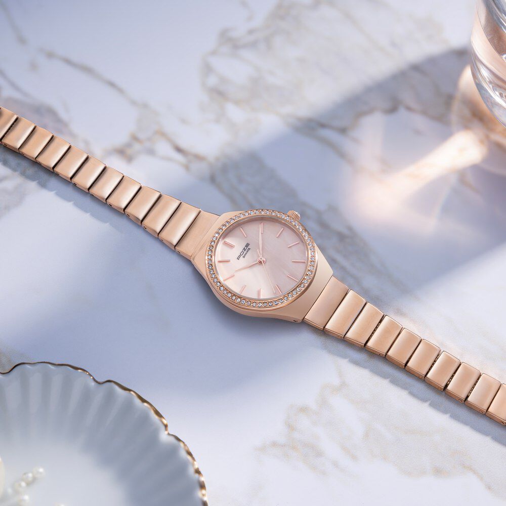 Best Luxury Watches for Women: Top Brands & Styles