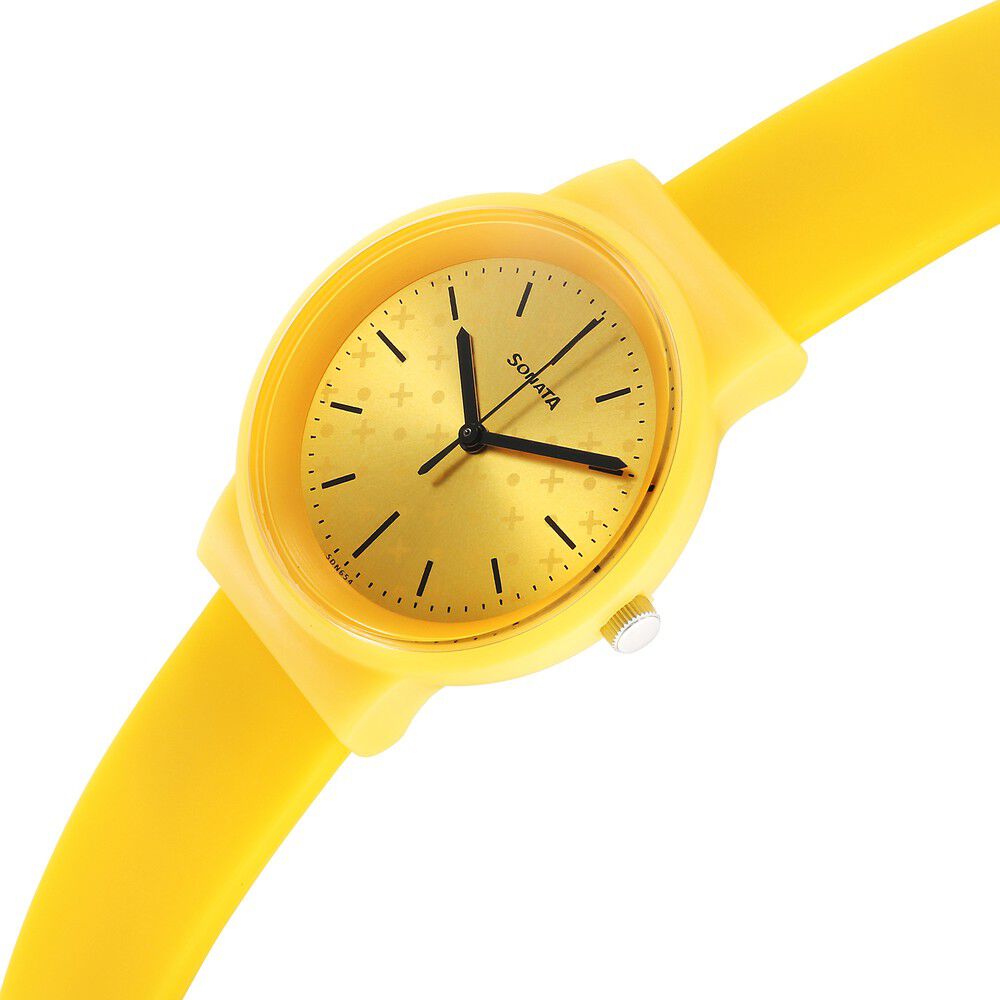 V2A Digital Boy's Watch (White Dial Yellow Colored Strap) : Amazon.in:  Fashion
