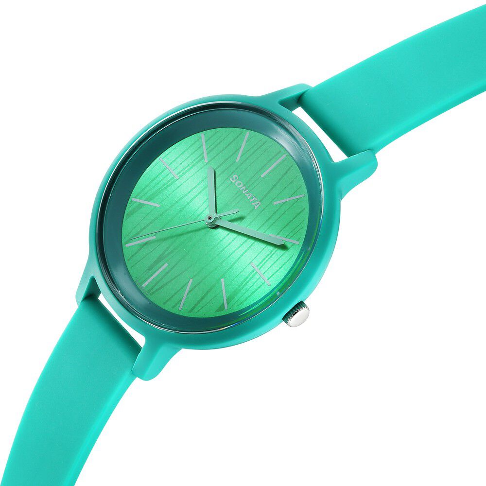 Fastrack After Dark Quartz Analog with Day and Date Green Dial Leather  Strap Watch for Guys