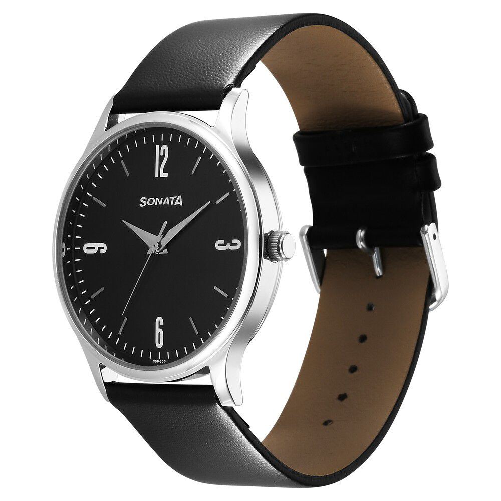 Buy FERRARI 0830786 Aspire Multifunction Watch for Men Online @ Tata CLiQ  Luxury
